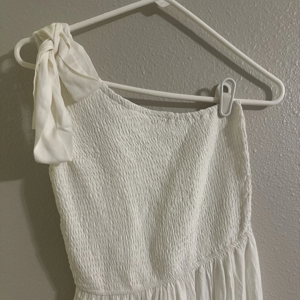 🌼NWT Meerokeety Elegant One-Shoulder White Dress